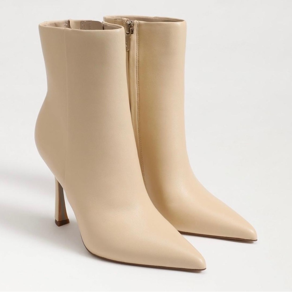 Sam Edelman Ella Leather Pointed Toe Ankle Dress Booties in Eggshell -  NWT